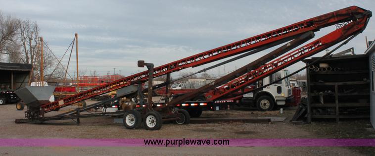 image for item H8352 Clearfield GL-72 mobile conveyor