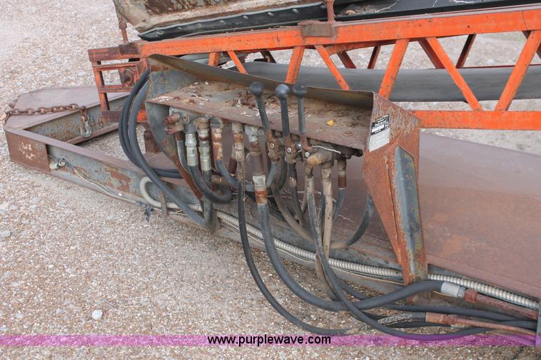 image for item H8352 Clearfield GL-72 mobile conveyor