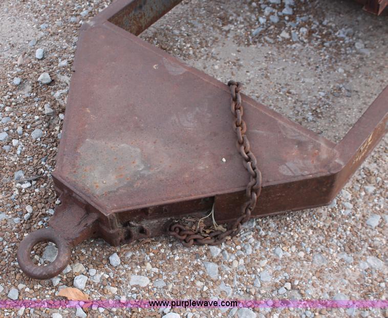 image for item H8352 Clearfield GL-72 mobile conveyor