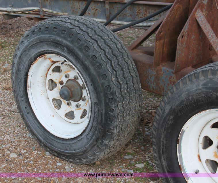 image for item H8352 Clearfield GL-72 mobile conveyor