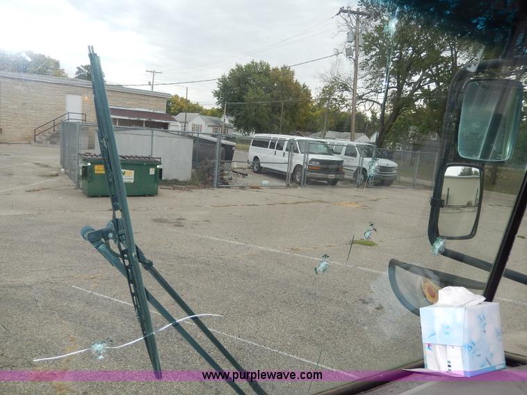 image for item H9584 1996 Blue Bird school bus