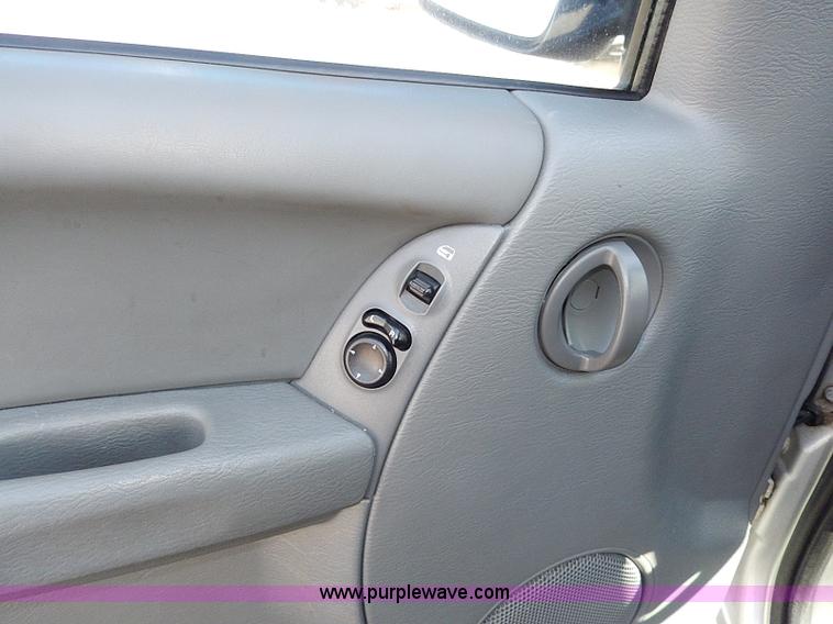 image for item I9459 2005 Jeep Liberty SUV