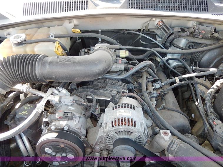 image for item I9459 2005 Jeep Liberty SUV