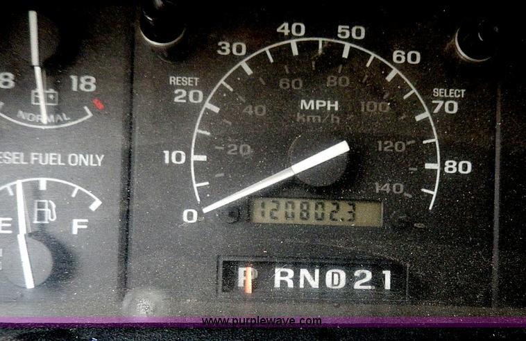 image for item I9467 1996 Ford F450 Super Duty bucket truck