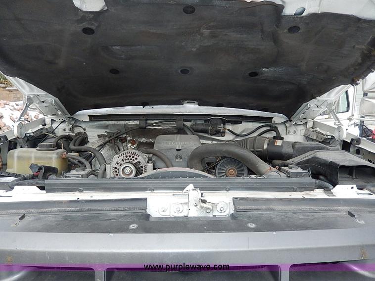 image for item I9467 1996 Ford F450 Super Duty bucket truck