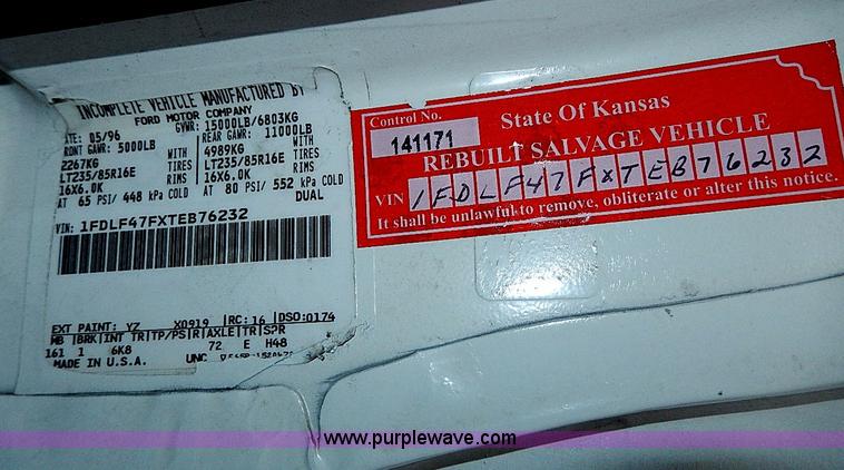 image for item I9467 1996 Ford F450 Super Duty bucket truck