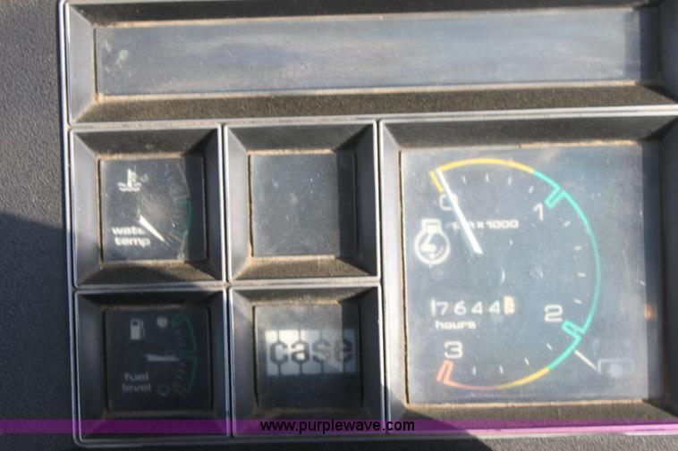 image for item AE9084 1979 Case 2090 tractor