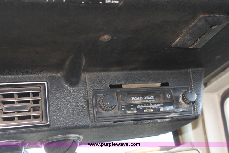 image for item AE9084 1979 Case 2090 tractor