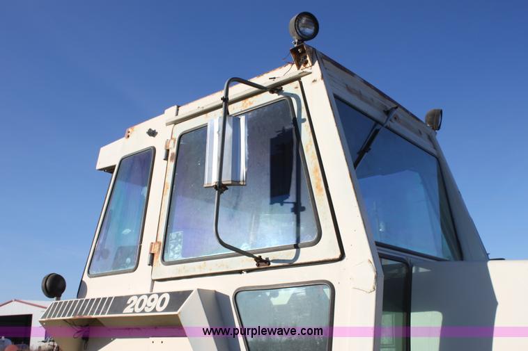 image for item AE9084 1979 Case 2090 tractor