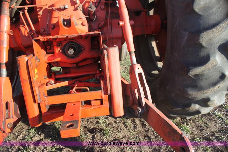 image for item AE9084 1979 Case 2090 tractor