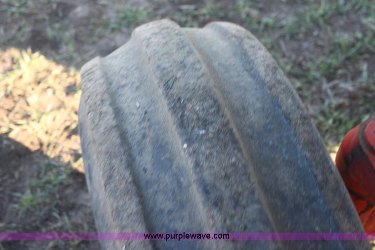 image for item AE9084 1979 Case 2090 tractor