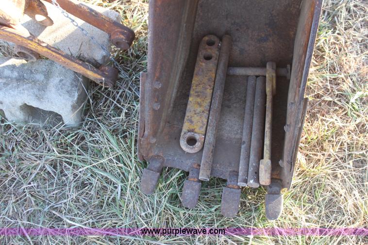 image for item AE9085 John Deere 51 backhoe attachment