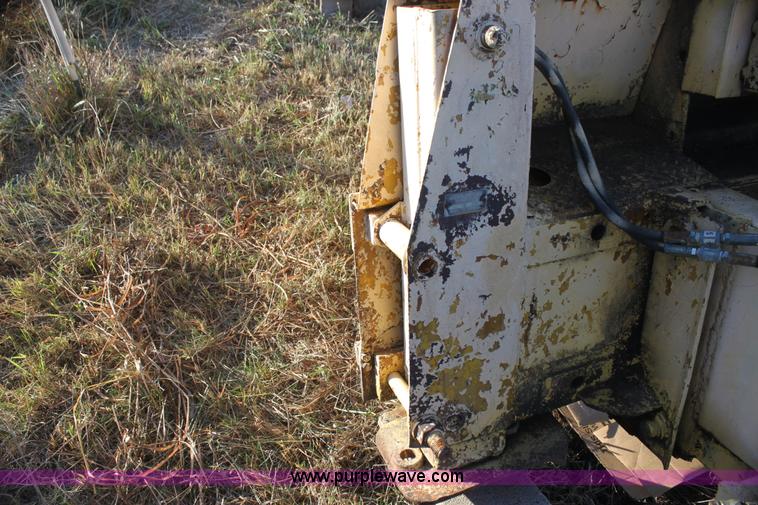 image for item AE9085 John Deere 51 backhoe attachment