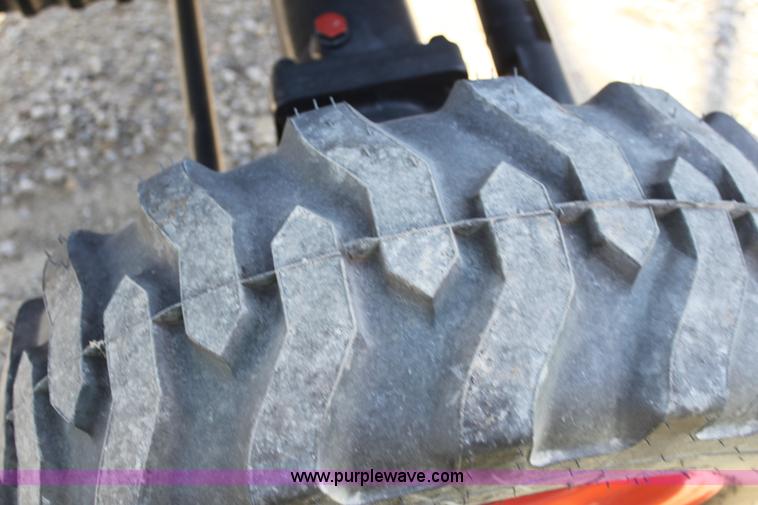 image for item C1685 2012 Bobcat CT235 MFWD tractor