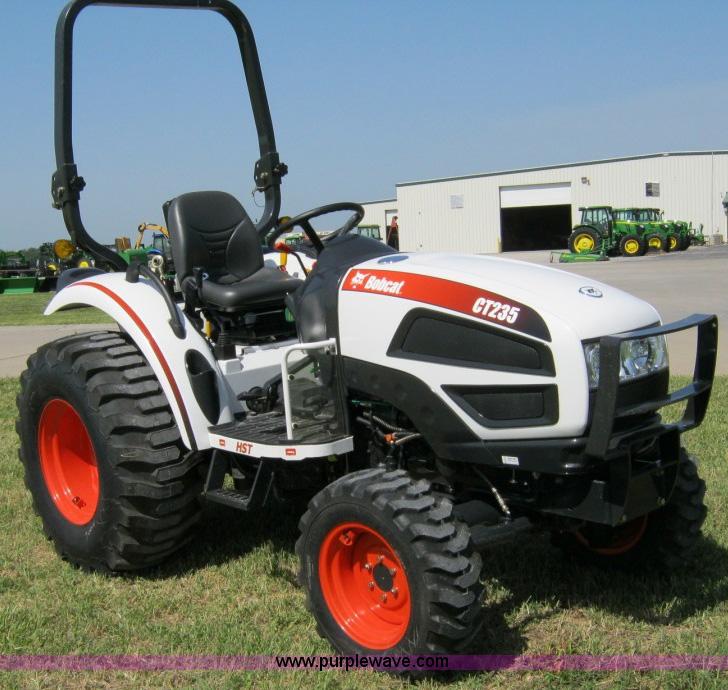 image for item C1685 2012 Bobcat CT235 MFWD tractor