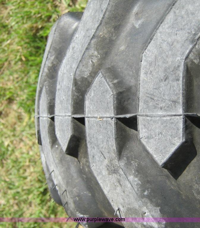 image for item C1685 2012 Bobcat CT235 MFWD tractor