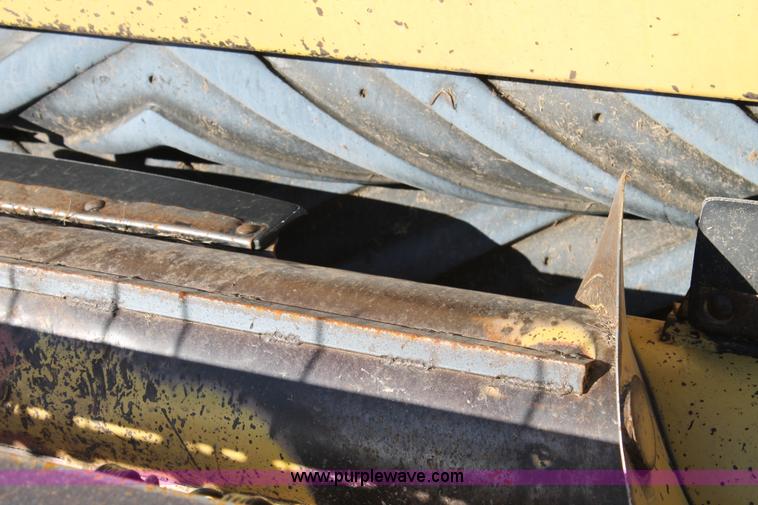 image for item C3671 1995 New Holland 2550 swather