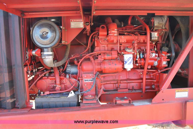 image for item C3671 1995 New Holland 2550 swather