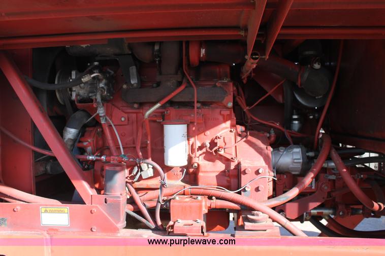 image for item C3671 1995 New Holland 2550 swather