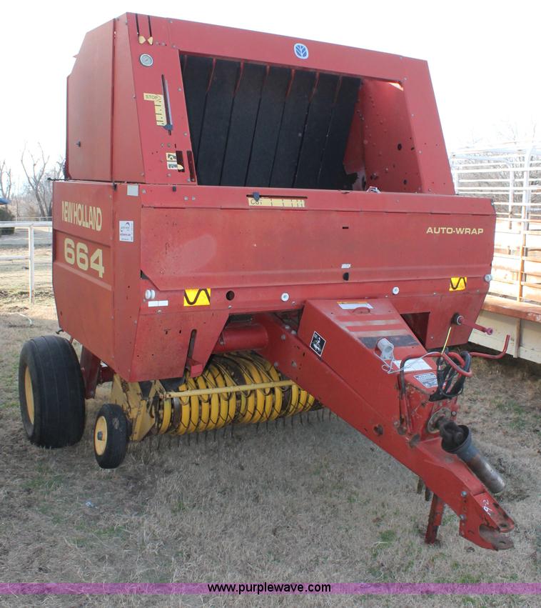 image for item C3675 1998 New Holland 664 round baler