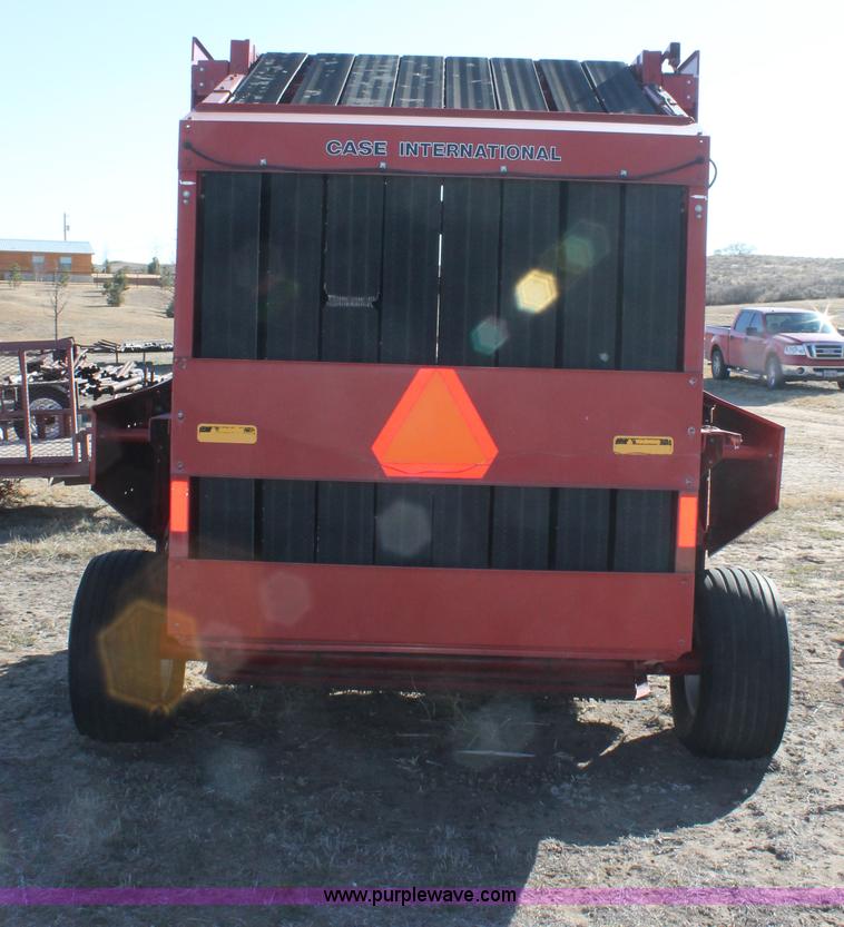 image for item C3682 1990 Case IH 8460 round baler