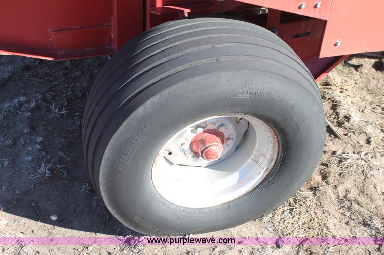 image for item C3682 1990 Case IH 8460 round baler