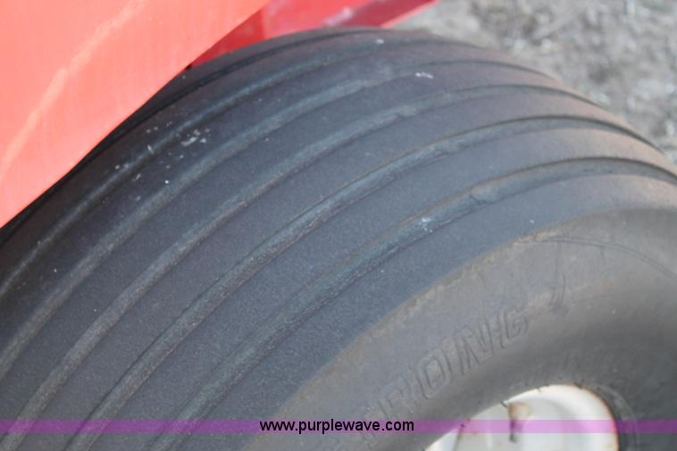 image for item C3682 1990 Case IH 8460 round baler