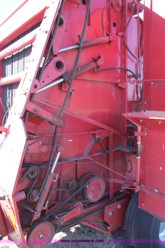 image for item C3682 1990 Case IH 8460 round baler