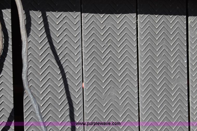 image for item C3682 1990 Case IH 8460 round baler