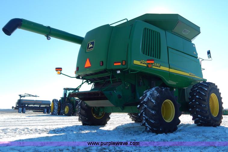 image for item F5492 2000 John Deere 9750 STS RWA combine