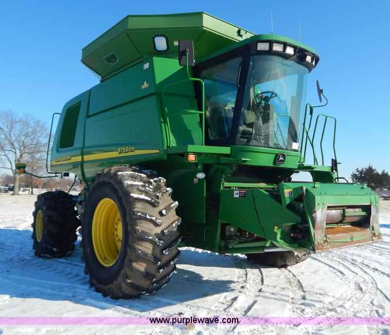 image for item F5492 2000 John Deere 9750 STS RWA combine