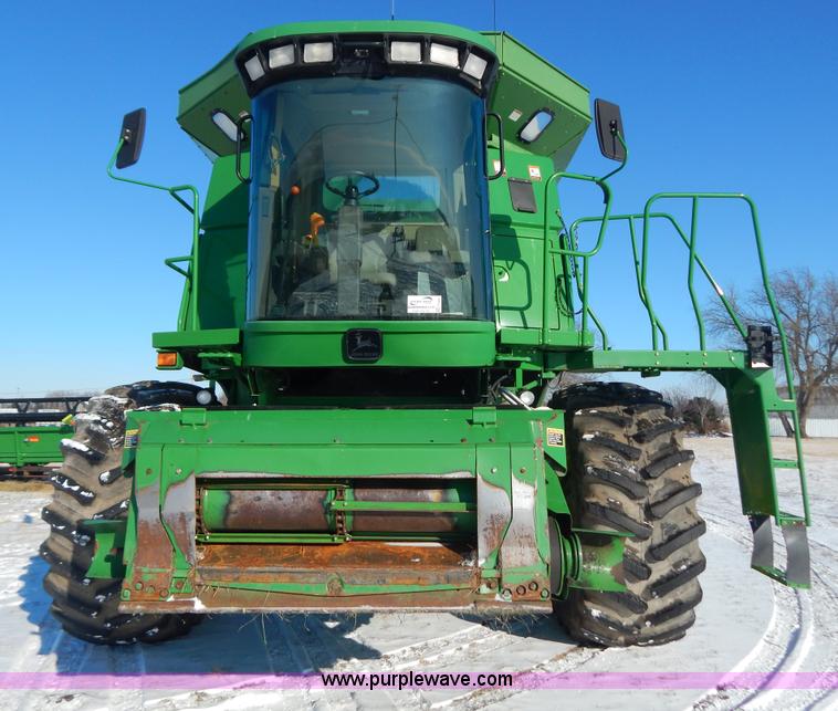 image for item F5492 2000 John Deere 9750 STS RWA combine