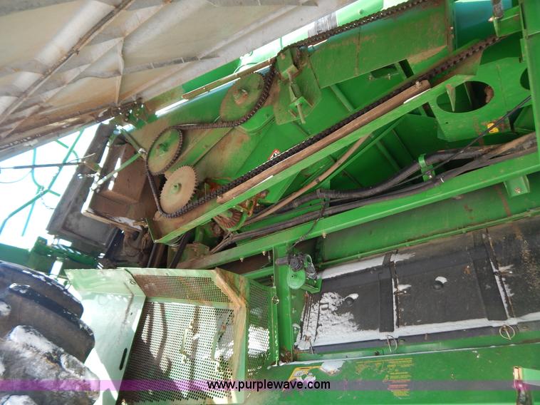 image for item F5492 2000 John Deere 9750 STS RWA combine