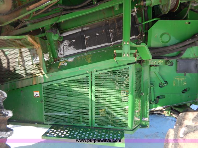 image for item F5492 2000 John Deere 9750 STS RWA combine