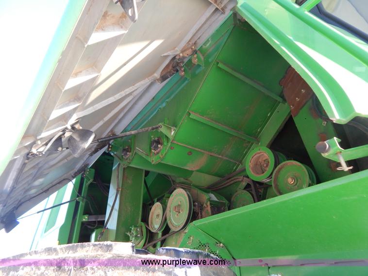 image for item F5492 2000 John Deere 9750 STS RWA combine