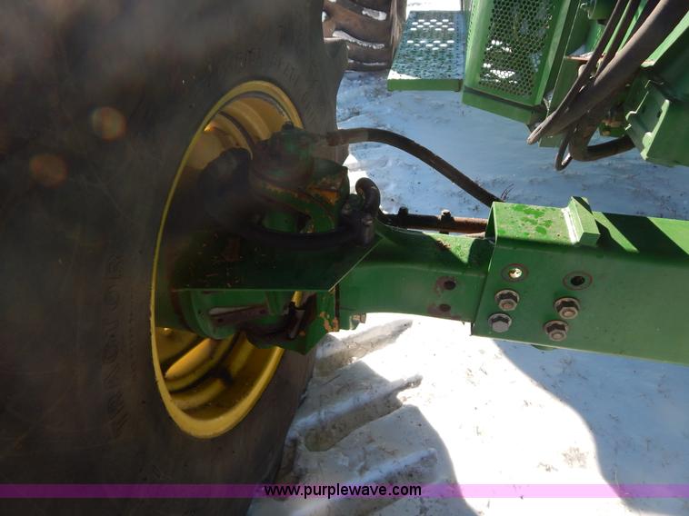 image for item F5492 2000 John Deere 9750 STS RWA combine