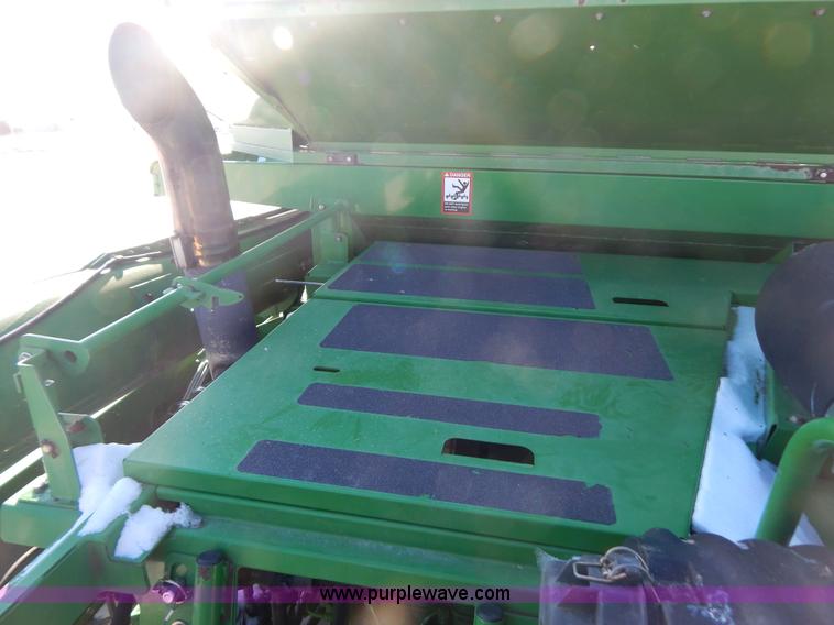 image for item F5492 2000 John Deere 9750 STS RWA combine