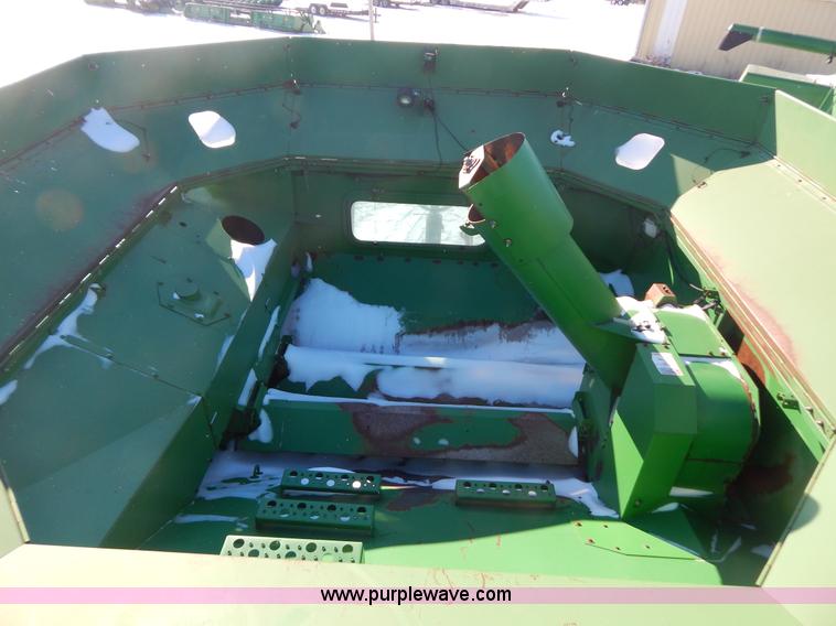 image for item F5492 2000 John Deere 9750 STS RWA combine