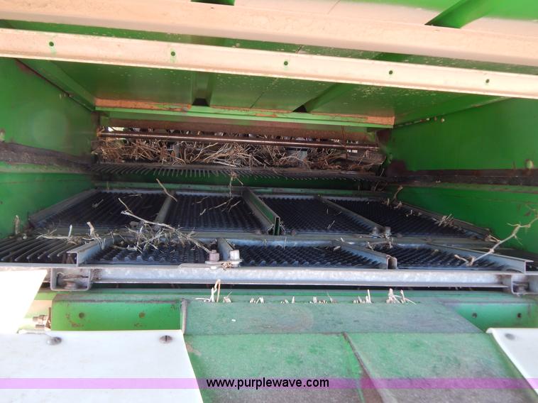 image for item F5493 1990 John Deere 9500 RWA combine