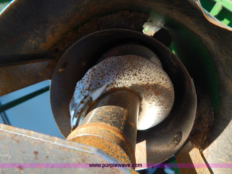 image for item F5493 1990 John Deere 9500 RWA combine