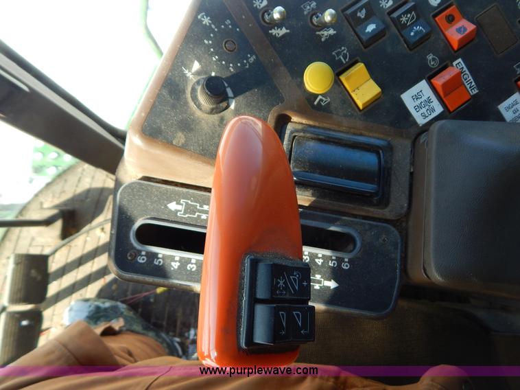 image for item F5493 1990 John Deere 9500 RWA combine