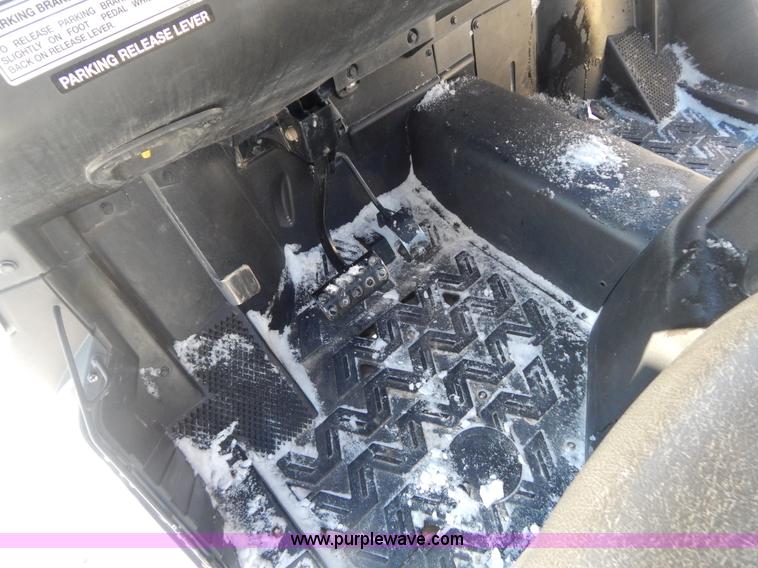 image for item F5497 2008 Kawasaki Teryx 750 utility vehicle