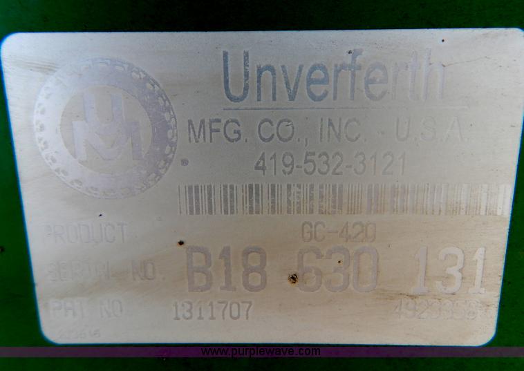 image for item F5498 Brent 420 grain cart