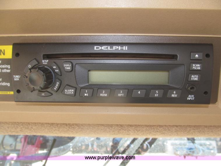 image for item F7219 2011 Miller Nitro N2XP self-propelled sprayer