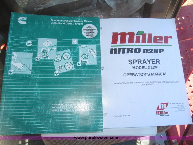 image for item F7219 2011 Miller Nitro N2XP self-propelled sprayer