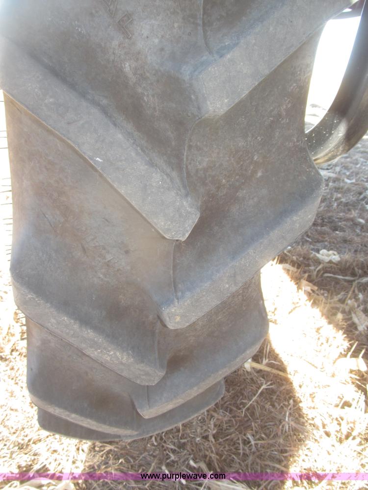 image for item F7219 2011 Miller Nitro N2XP self-propelled sprayer