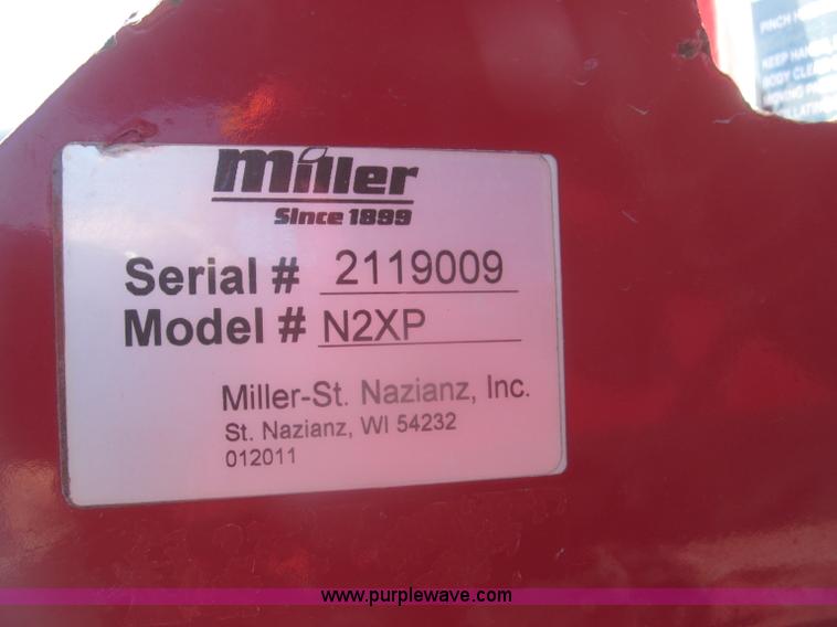 image for item F7219 2011 Miller Nitro N2XP self-propelled sprayer