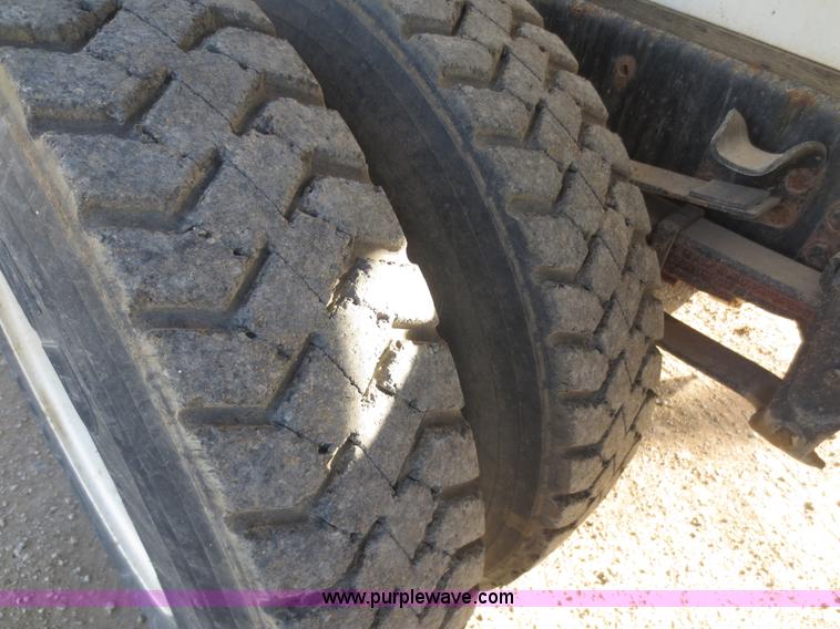 image for item F8078 1995 Freightliner FL70 fertilizer tender truck