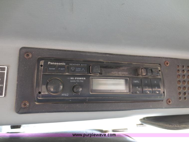 image for item F8078 1995 Freightliner FL70 fertilizer tender truck