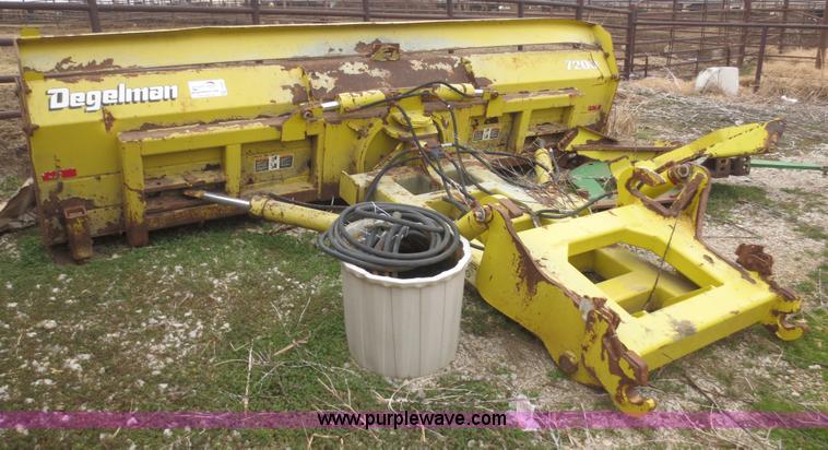 image for item F8081 Degelman 7200 14' dozer blade